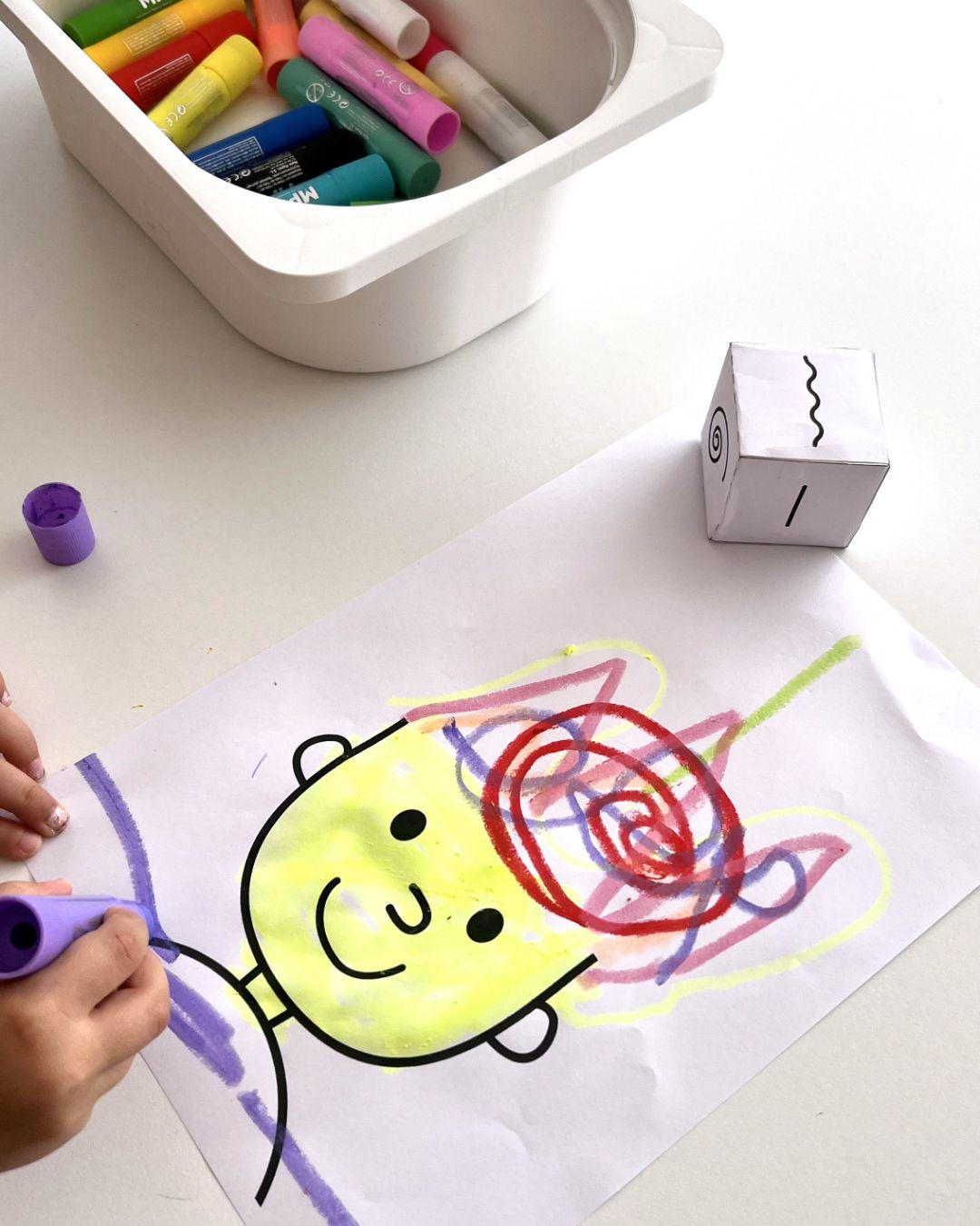 Imatge 1 de Laboratori de Creativitat i Joc (4 - 7 anys)